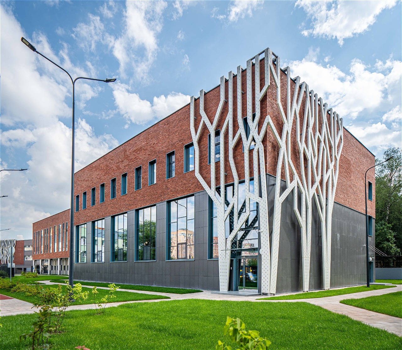 Учебный корпус на 400 мест в Барышах введен в эксплуатацию